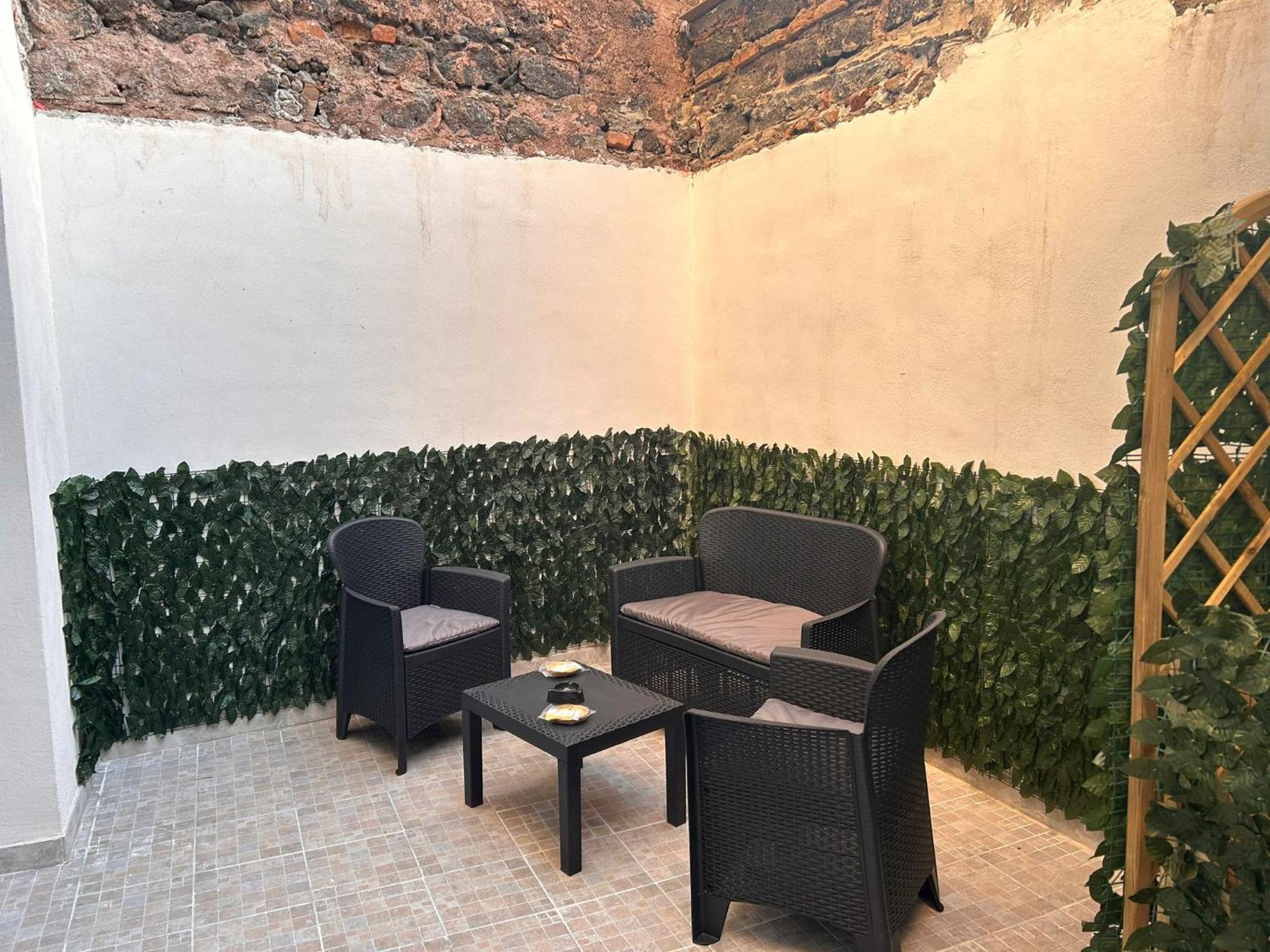 Al Piccolo Borgo Panzió Catania Kültér fotó